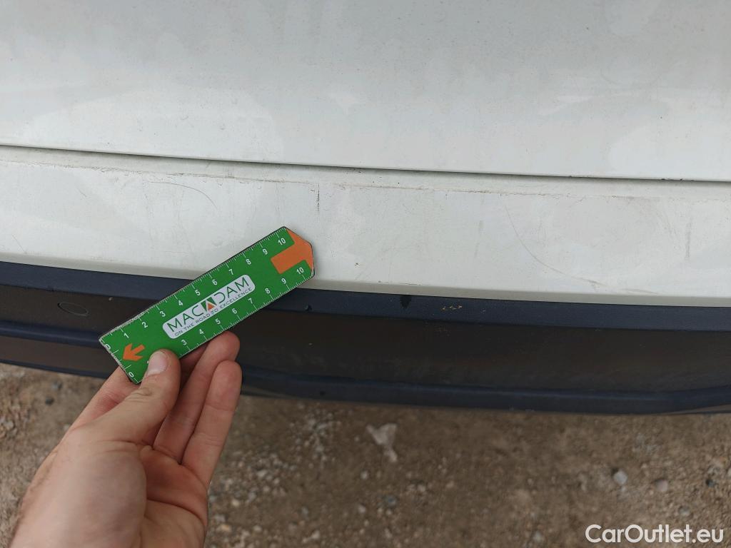  Nissan  Qashqai NISSAN  / 2021 / 5P / todoterreno DIG-T 103kW (140CV) mHEV 4x2 Acenta #40