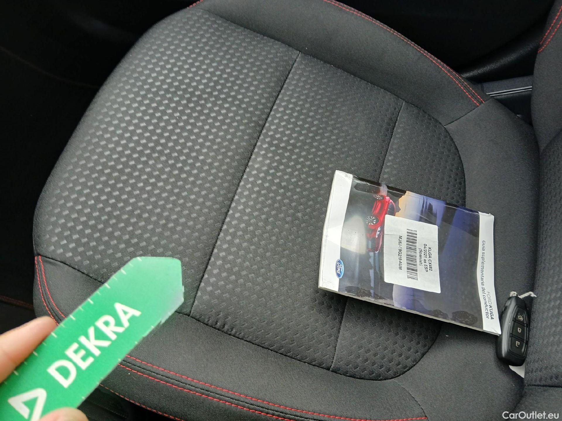  Ford  Kuga FORD  / 2019 / 5P / todoterreno ST-Line 1.5 EcoBlue 88kW (120CV) #5