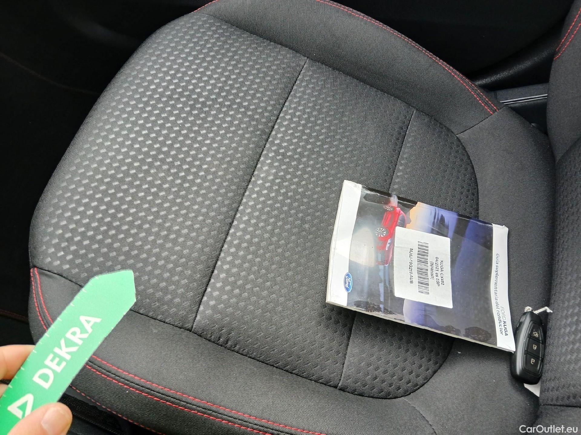  Ford  Kuga FORD  / 2019 / 5P / todoterreno ST-Line 1.5 EcoBlue 88kW (120CV) #1