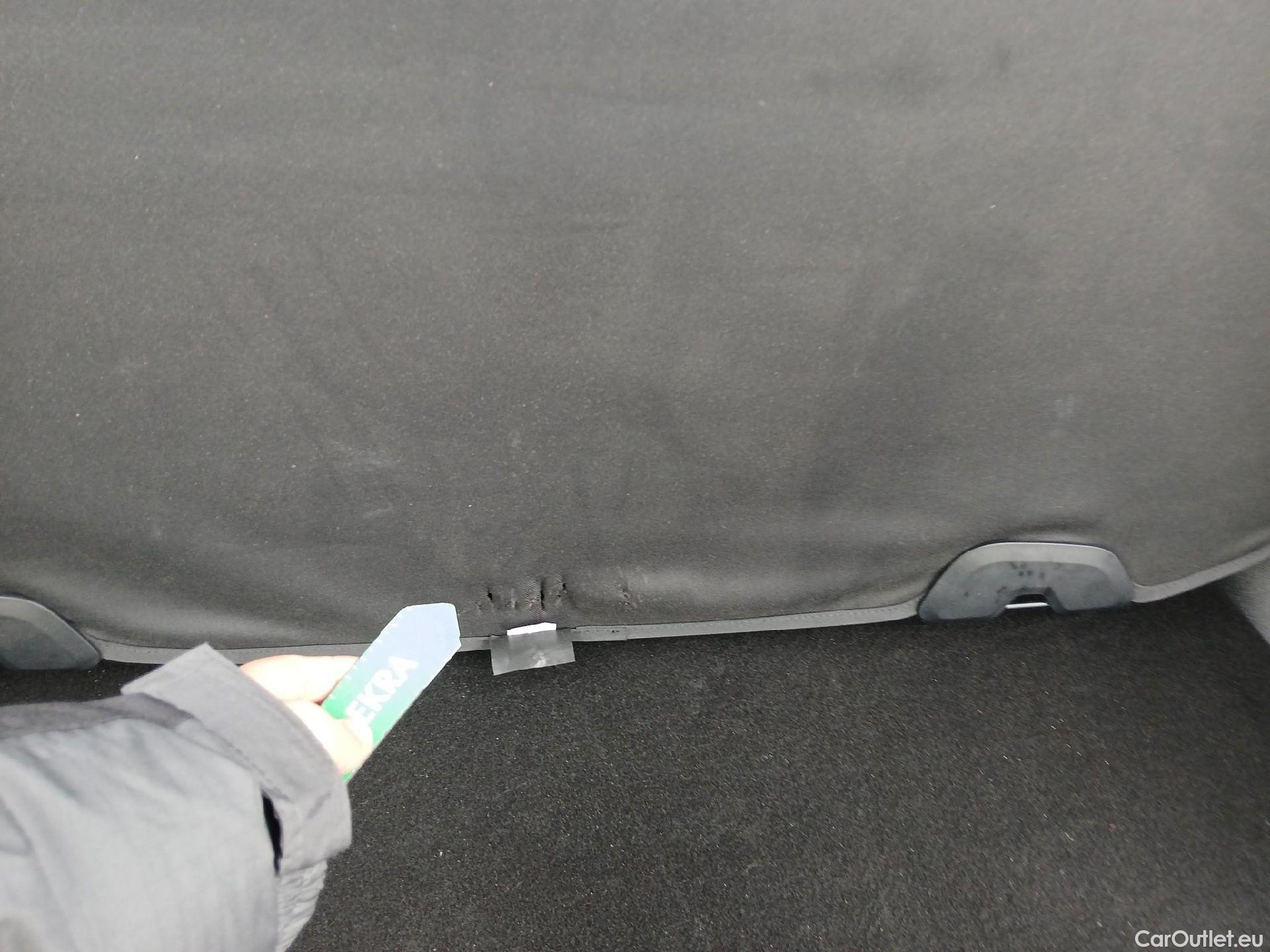  Ford  Kuga FORD  / 2019 / 5P / todoterreno ST-Line 1.5 EcoBlue 88kW (120CV) #7