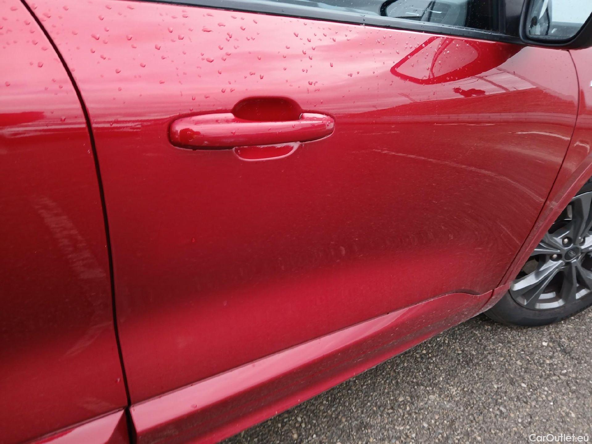  Ford  Kuga FORD  / 2019 / 5P / todoterreno ST-Line 1.5 EcoBlue 88kW (120CV) #29