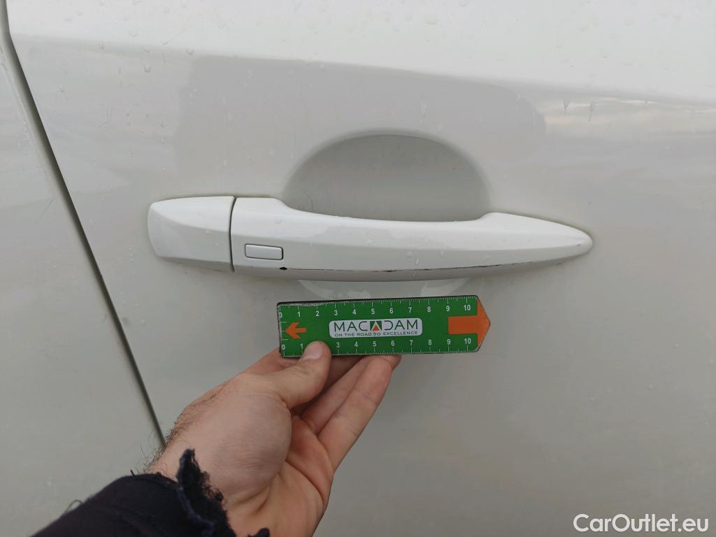  Nissan  Qashqai NISSAN  / 2021 / 5P / todoterreno DIG-T 103kW (140CV) mHEV 4x2 Acenta #27