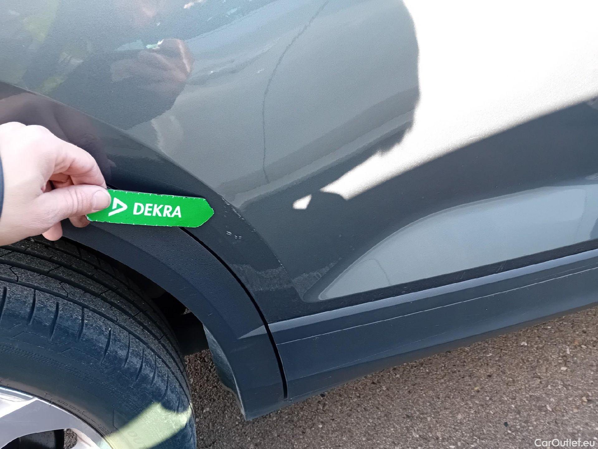  Volkswagen  T-ROC VOLKSWAGEN  / 2021 / 5P / todoterreno Life 2.0 TDI 85kW (115CV) (AC2) #25