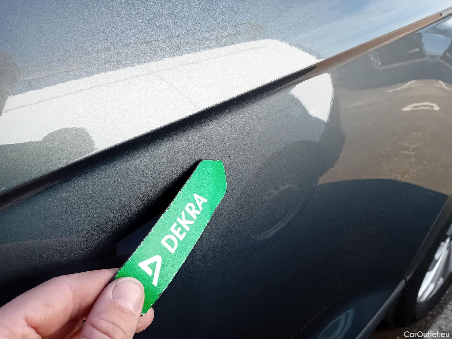  Volkswagen  T-ROC VOLKSWAGEN  / 2021 / 5P / todoterreno Life 2.0 TDI 85kW (115CV) (AC2) #13