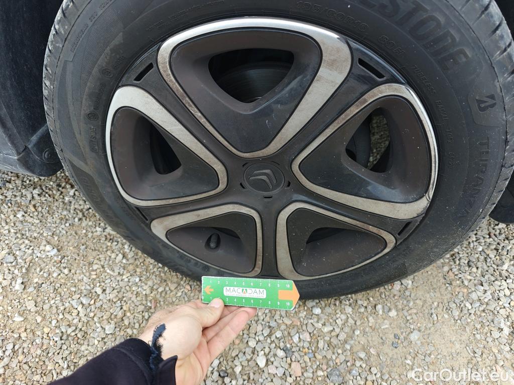  Citroen  C3 CITROEN  Aircross / 2021 / 5P / todoterreno BlueHDi 81kW (110CV) S&S Live Pack #18