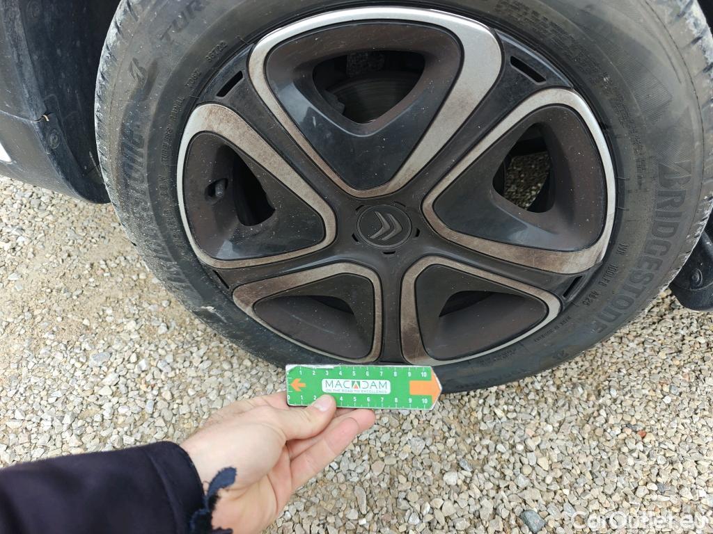  Citroen  C3 CITROEN  Aircross / 2021 / 5P / todoterreno BlueHDi 81kW (110CV) S&S Live Pack #16