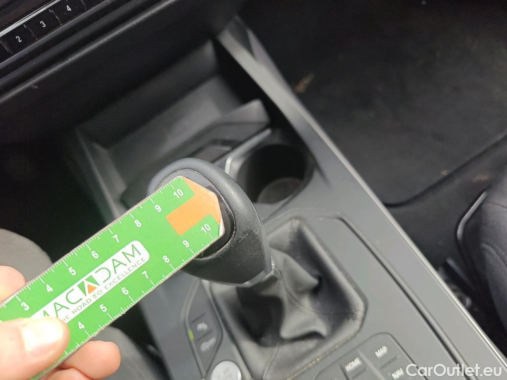  Bmw  Serie 1 BMW  / 2019 / 5P / berlina con portón 118i #24