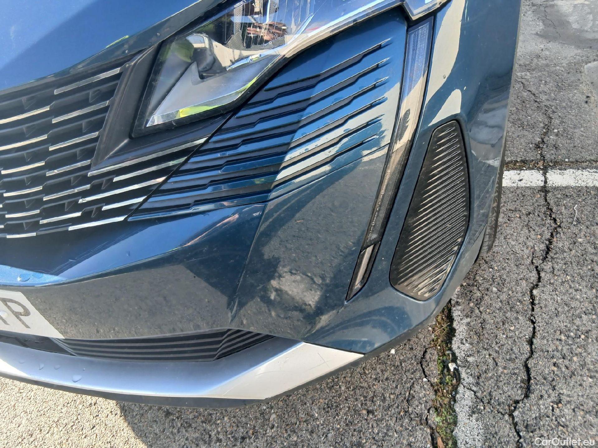  Peugeot  3008 PEUGEOT  / 2020 / 5P / todoterreno 1.5 BlueHDi 96kW (130CV) S&S Allure EAT8 #20