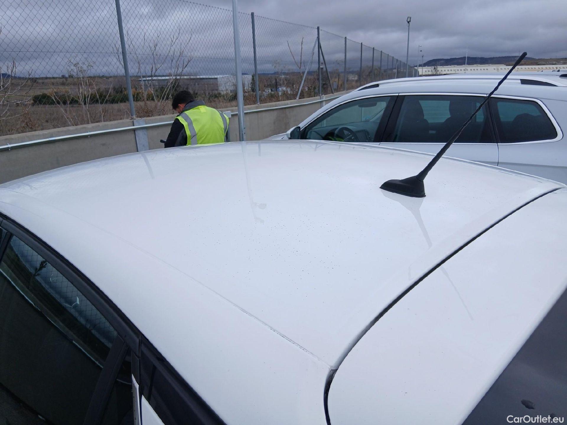  Opel  Corsa OPEL  1.2T XHL 74kW (100CV) Elegance (CX2) #17