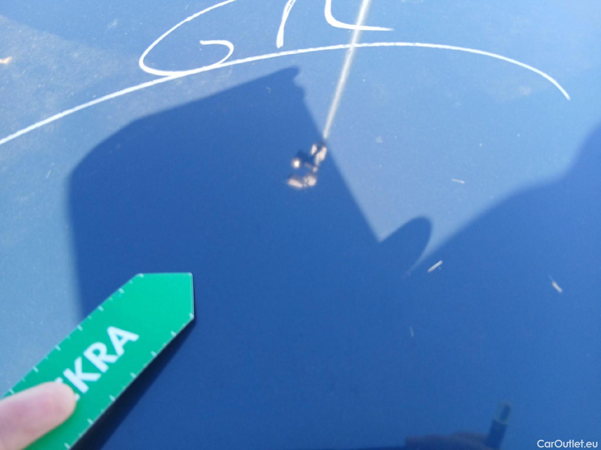  Peugeot  3008 PEUGEOT  / 2020 / 5P / todoterreno 1.5 BlueHDi 96kW (130CV) S&S Allure EAT8 #48