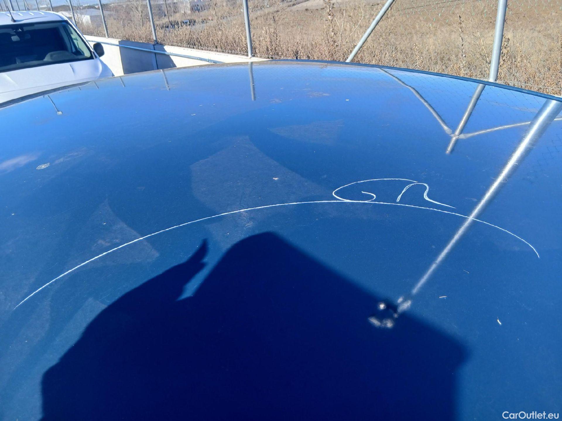  Peugeot  3008 PEUGEOT  / 2020 / 5P / todoterreno 1.5 BlueHDi 96kW (130CV) S&S Allure EAT8 #47