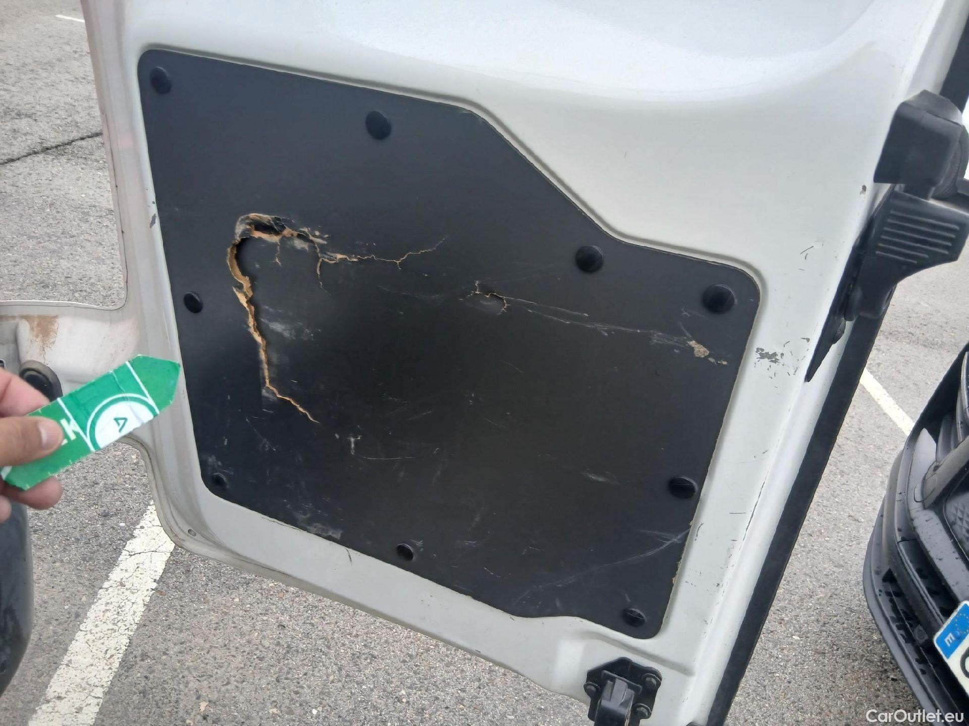  Peugeot  Expert PEUGEOT  / 2016 / 4P / furgón Furgón Premium 1.5 BlueHDi 120 Standard #2