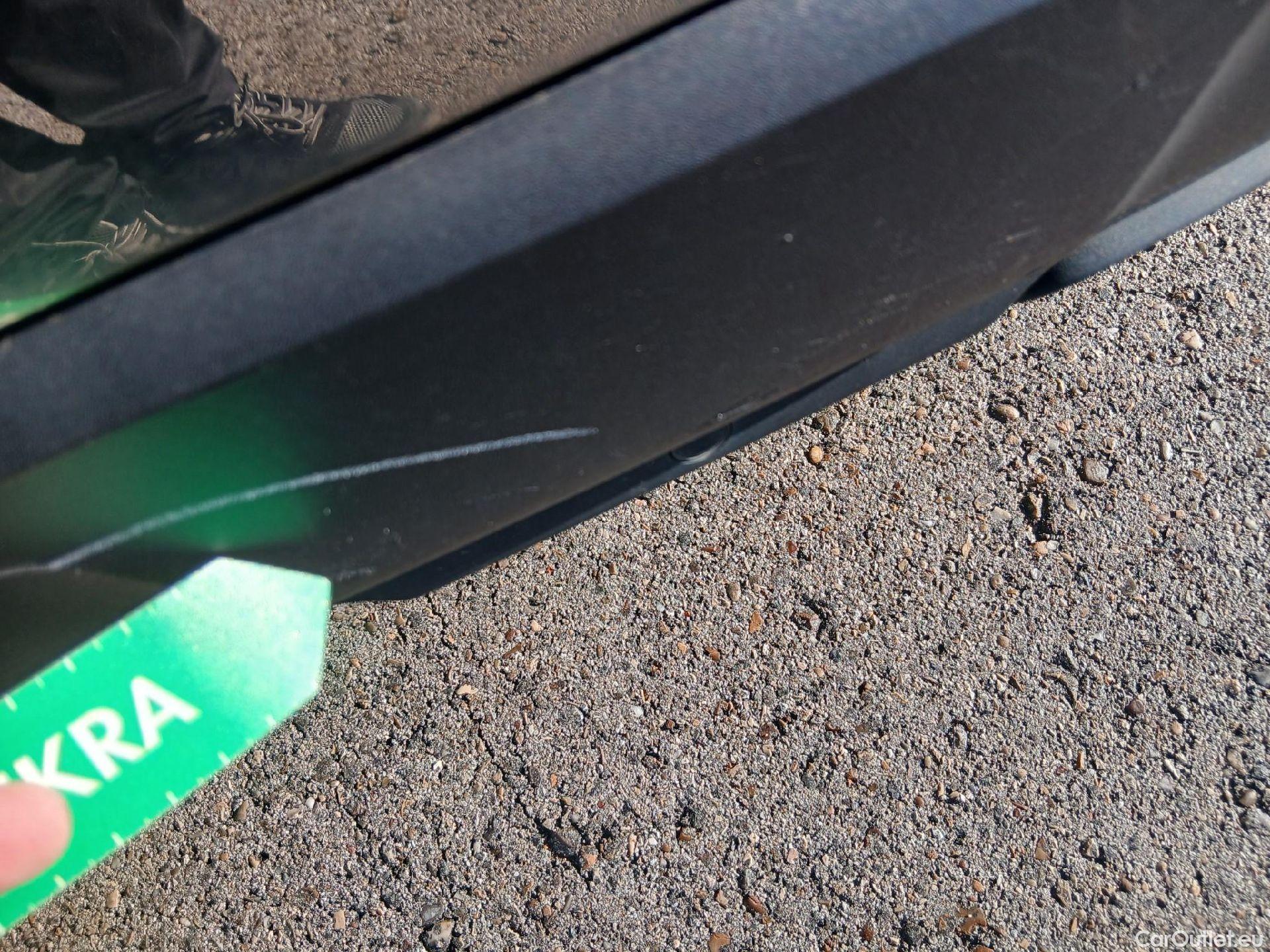  Peugeot  3008 PEUGEOT  / 2020 / 5P / todoterreno 1.5 BlueHDi 96kW (130CV) S&S Allure EAT8 #37