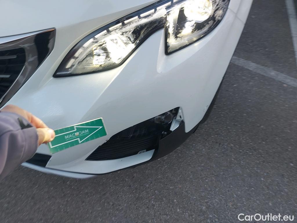  Peugeot  3008 PEUGEOT  Hybrid / 2016 / 5P / todoterreno 225 e-EAT8 GT Line #13