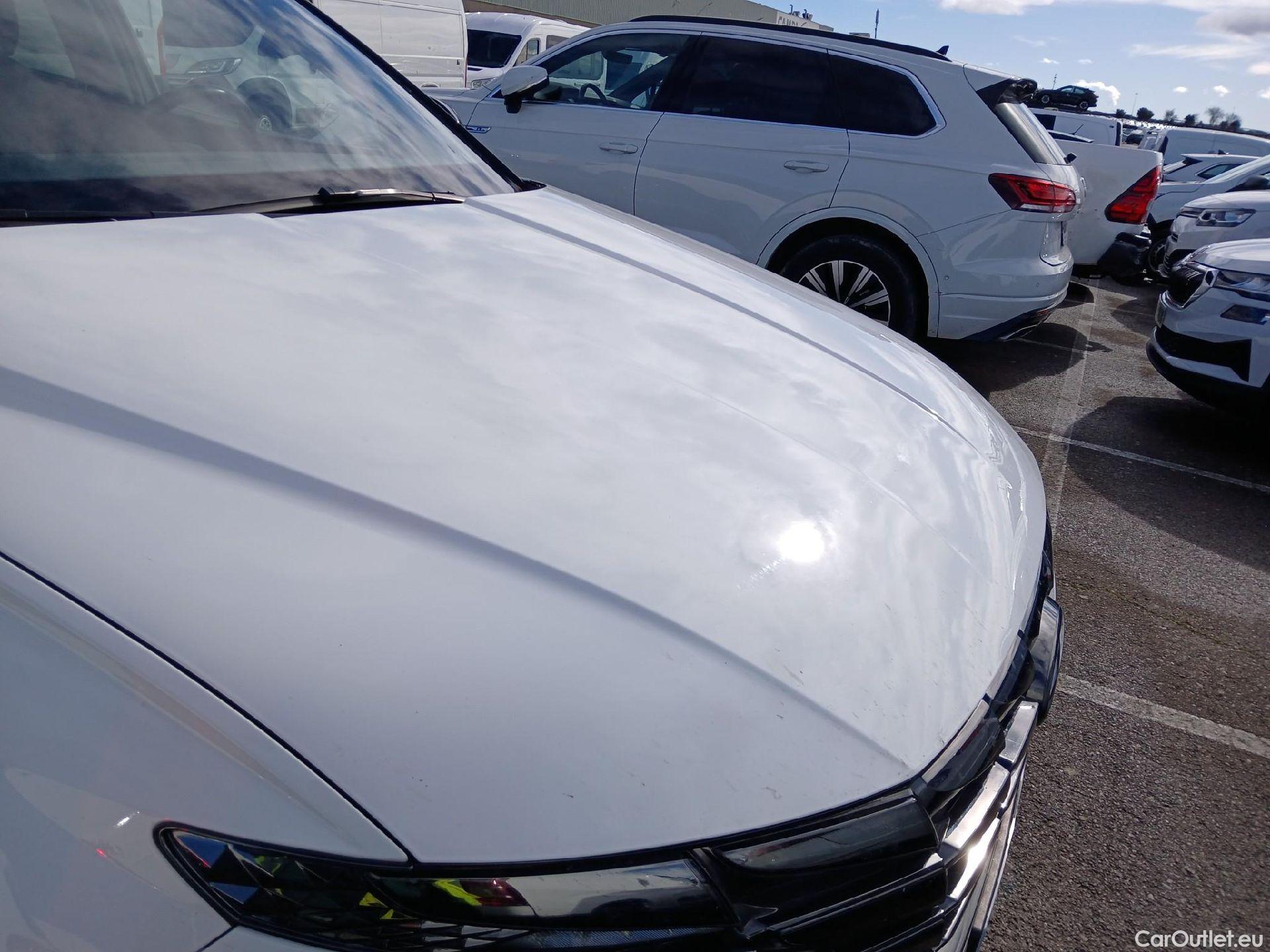  Hyundai  Tucson HYUNDAI  / 2020 / 5P / todoterreno 1.6 CRDI 100kW (136CV) 48V Tecno DCT 2C #8