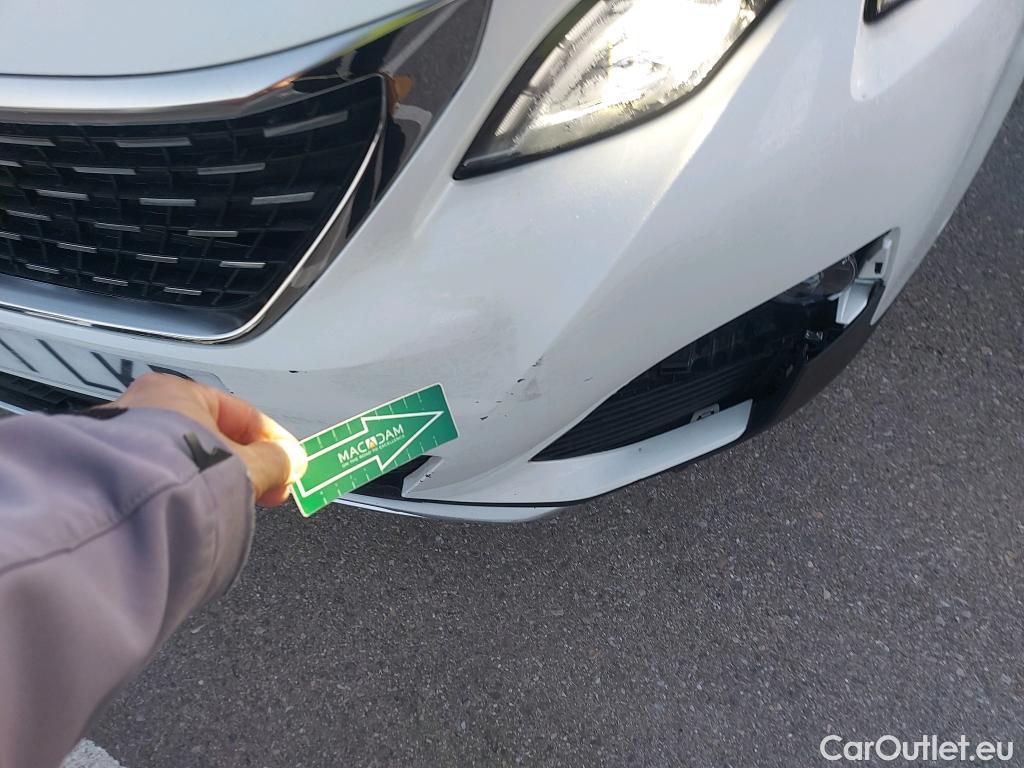  Peugeot  3008 PEUGEOT  Hybrid / 2016 / 5P / todoterreno 225 e-EAT8 GT Line #19