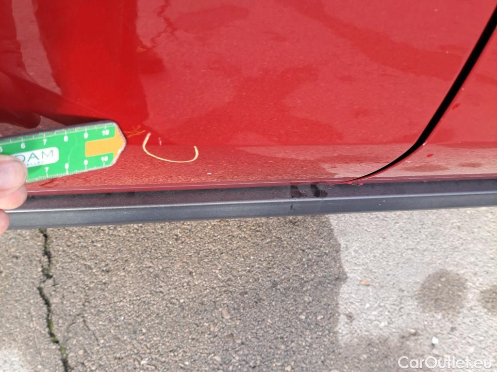  KIA  Sportage KIA  / 2018 / 5P / todoterreno 1.6 MHEV Business DCT 100kW (136CV) 4X2 #31