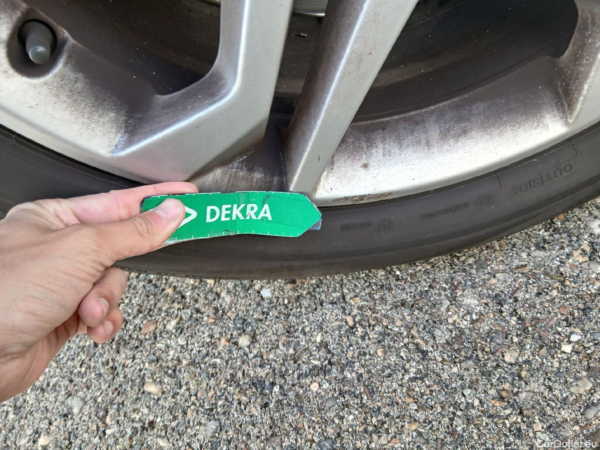  Audi  Q5 AUDI  / 2016 / 5P / todoterreno Design 35 TDI 120kW S tronic (AC) #13