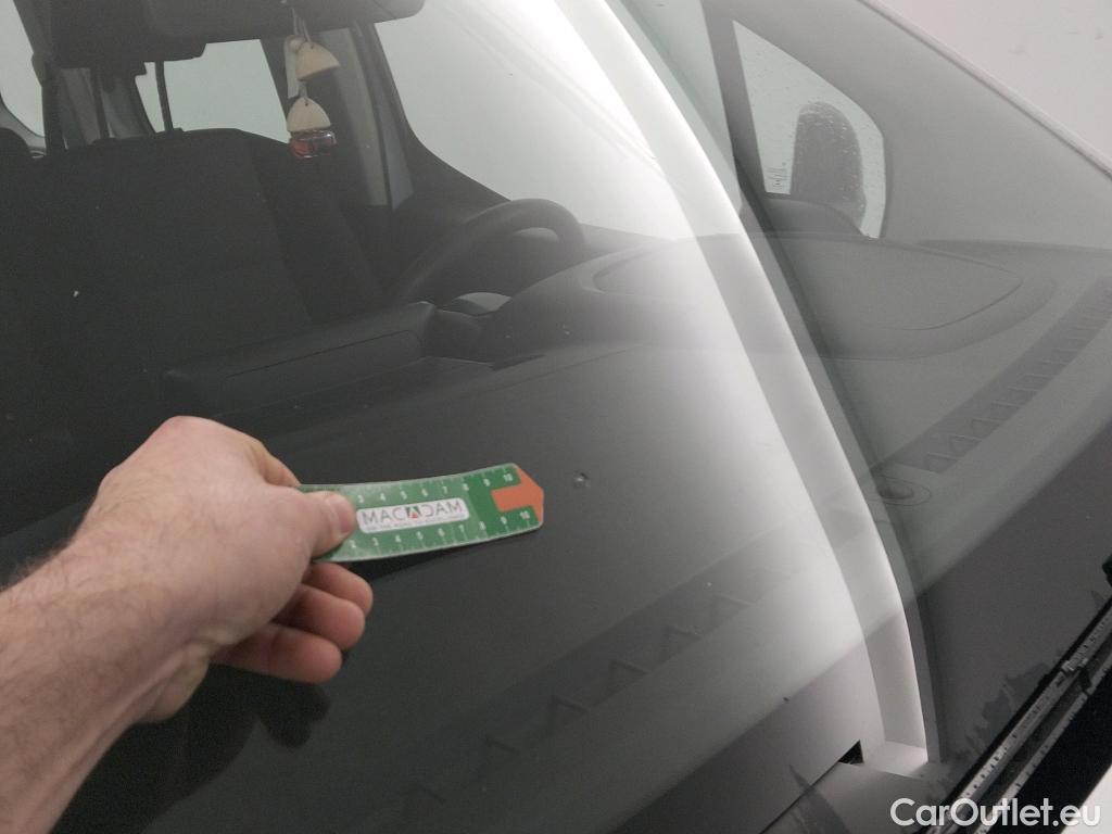  Citroen  Berlingo CITROEN  COMBI Talla M BlueHDi 100 S&S LIVE #25