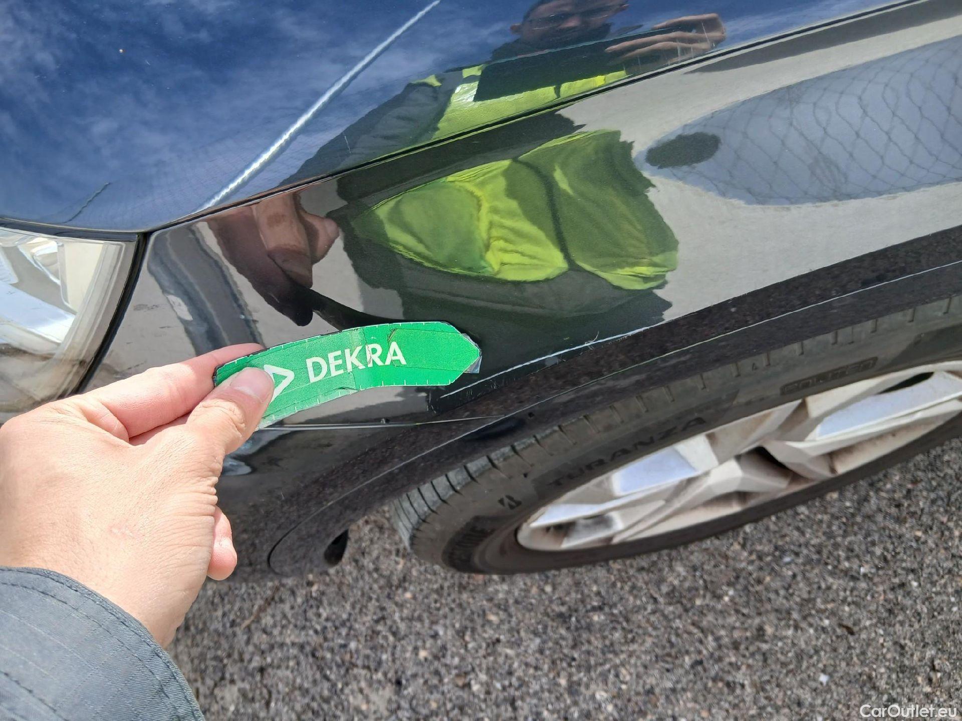  Audi  Q5 AUDI  / 2016 / 5P / todoterreno Design 35 TDI 120kW S tronic (AC) #16