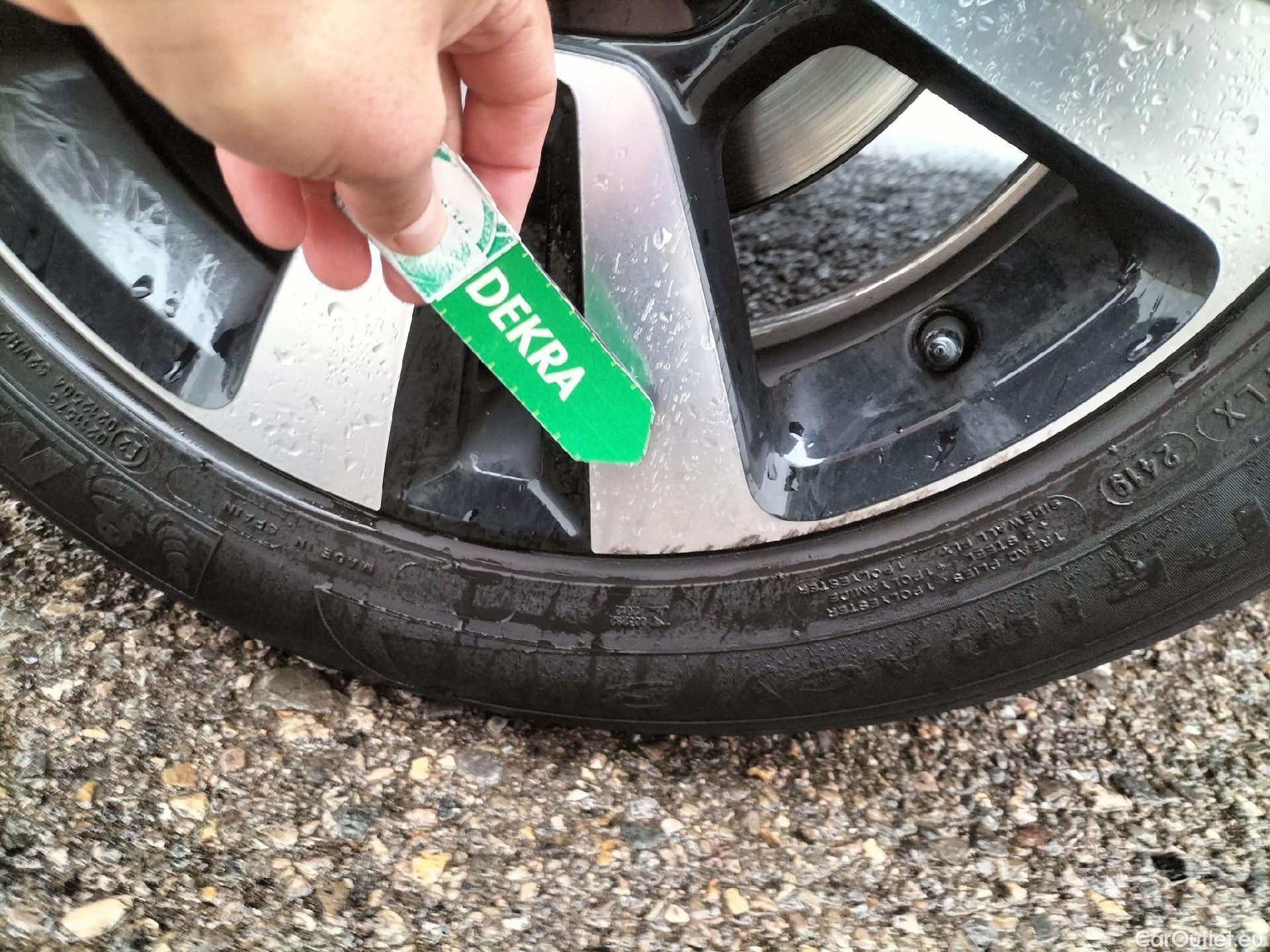  Citroen  C3 CITROEN  / 2016 / 5P / berlina con portón PureTech 60KW (82CV) FEEL (CX) #13