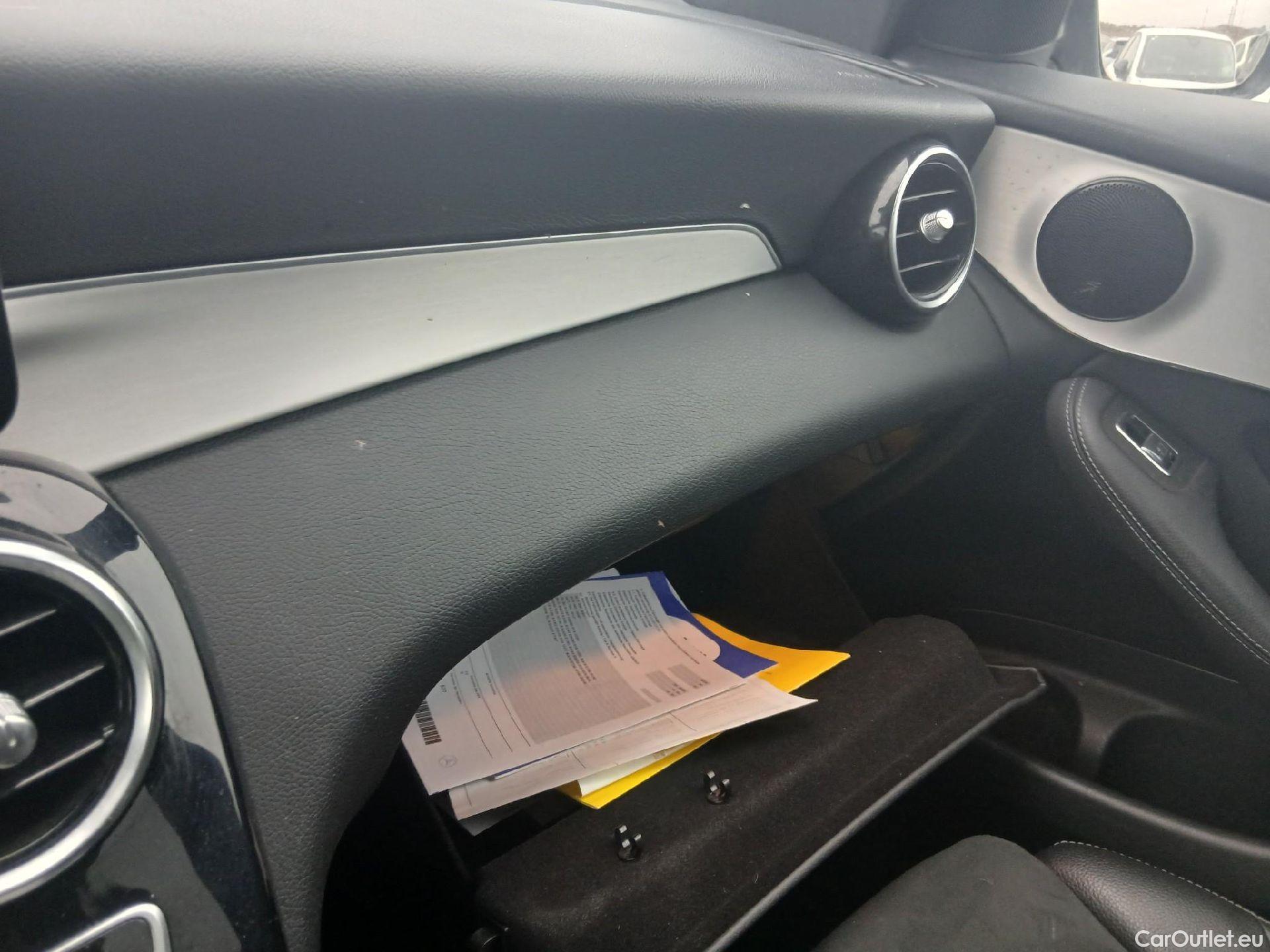  Mercedes  G-Klasee MERCEDES-BENZ Clase GLC / 2019 / 5P / todoterreno GLC 300 de 4MATIC #1