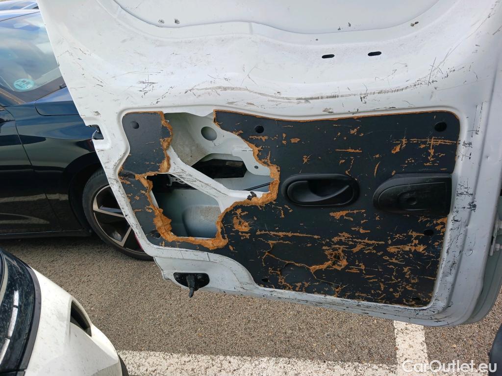  Nissan  NV200 NISSAN NV250 / 2019 / 4P / furgón 2pl 1.5dCi 70 kW (95CV) L1H1 COMFORT #78