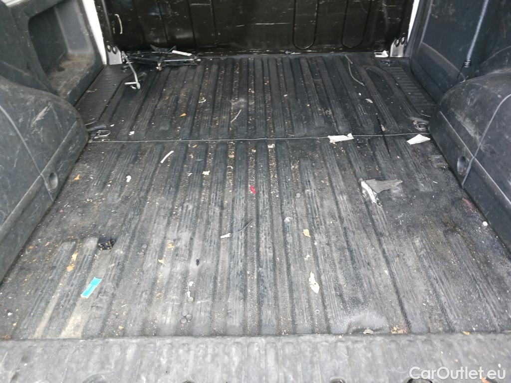  Nissan  NV200 NISSAN NV250 / 2019 / 4P / furgón 2pl 1.5dCi 70 kW (95CV) L1H1 COMFORT #66