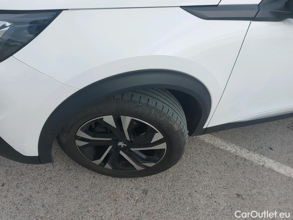  Peugeot  2008 PEUGEOT  / 2019 / 5P / todoterreno Allure BlueHDI 81kW (110CV) #9