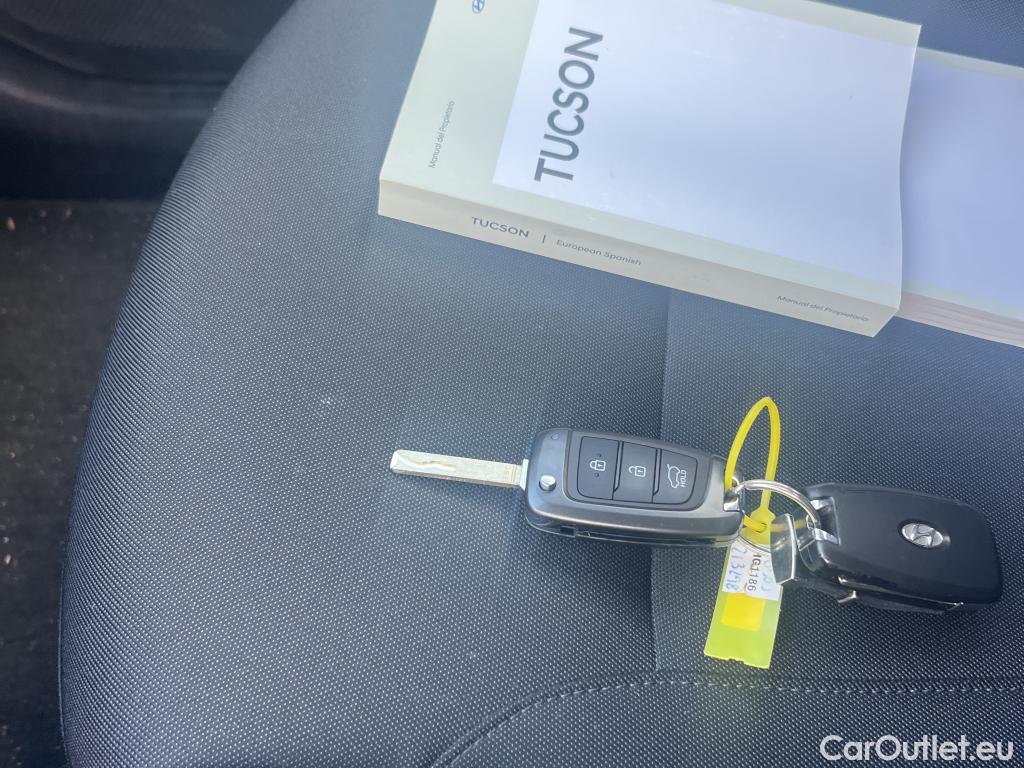  Hyundai  Tucson HYUNDAI  / 2020 / 5P / todoterreno 1.6 CRDI 85kW (115CV) Klass #14