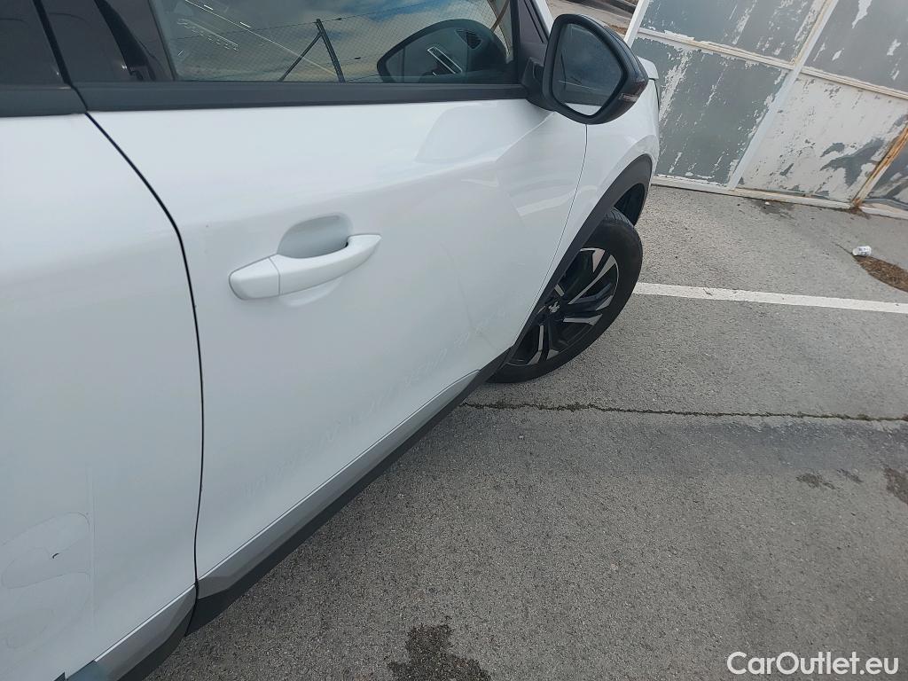  Peugeot  2008 PEUGEOT  / 2019 / 5P / todoterreno Allure BlueHDI 81kW (110CV) #5