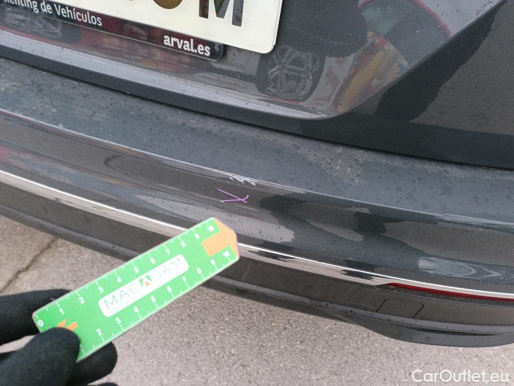  Volkswagen  Tiguan VOLKSWAGEN  / 2020 / 5P / todoterreno Life 1.4 TSI eHybrid 180kW (245CV) DSG #17