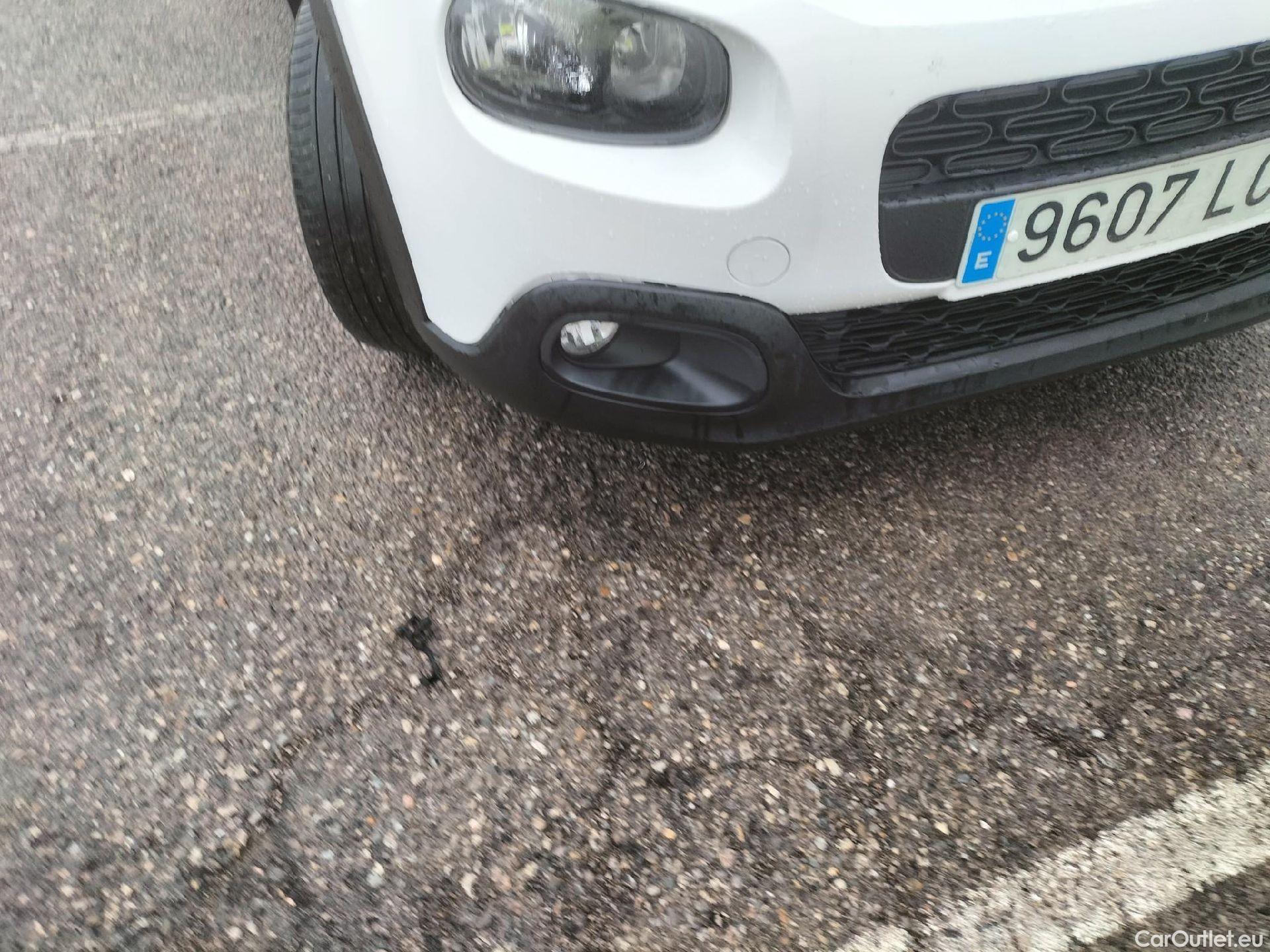  Citroen  C3 CITROEN  / 2016 / 5P / berlina con portón PureTech 60KW (82CV) FEEL (CX) #3