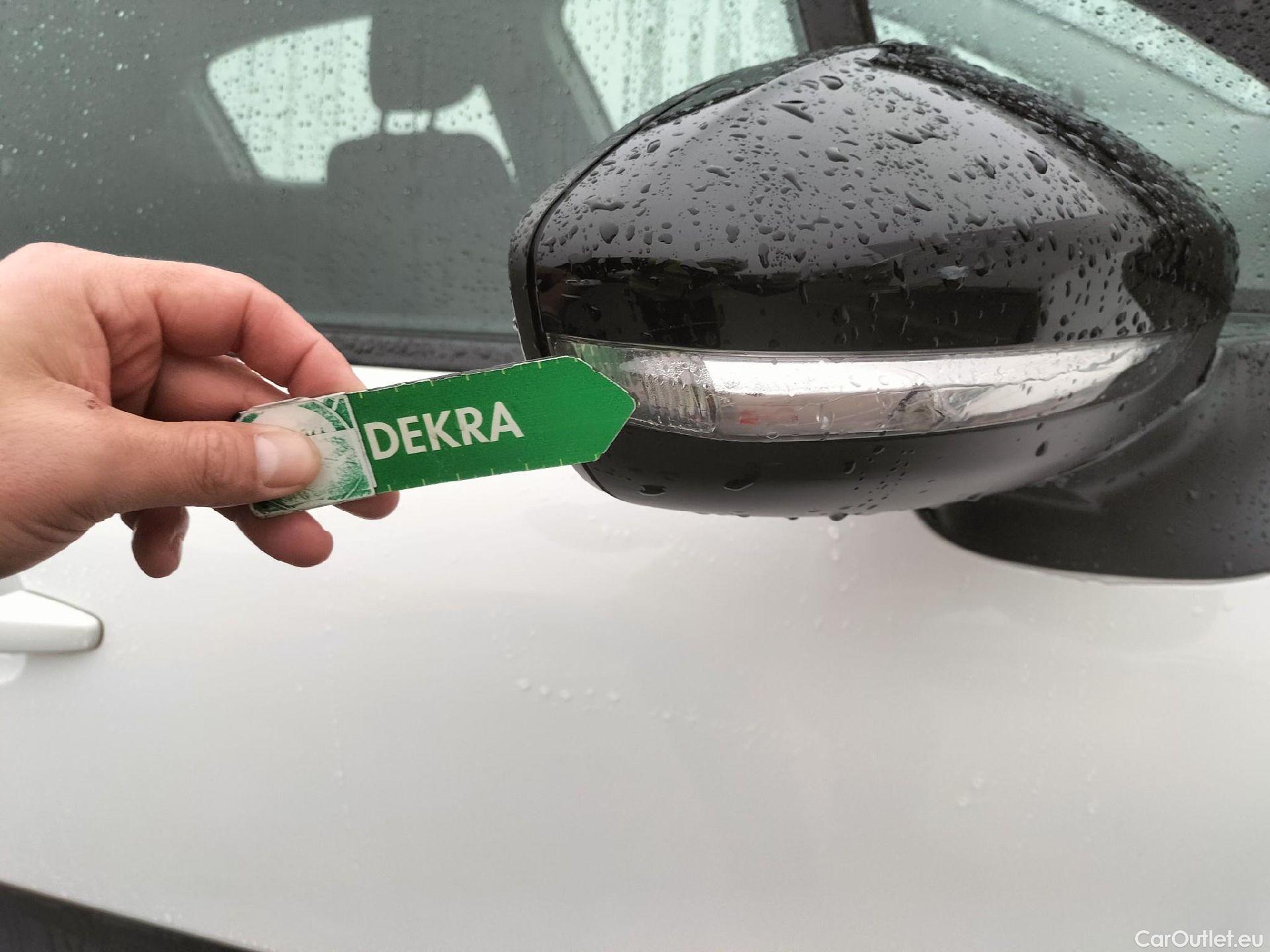  Citroen  C3 CITROEN  / 2016 / 5P / berlina con portón PureTech 60KW (82CV) FEEL (CX) #35