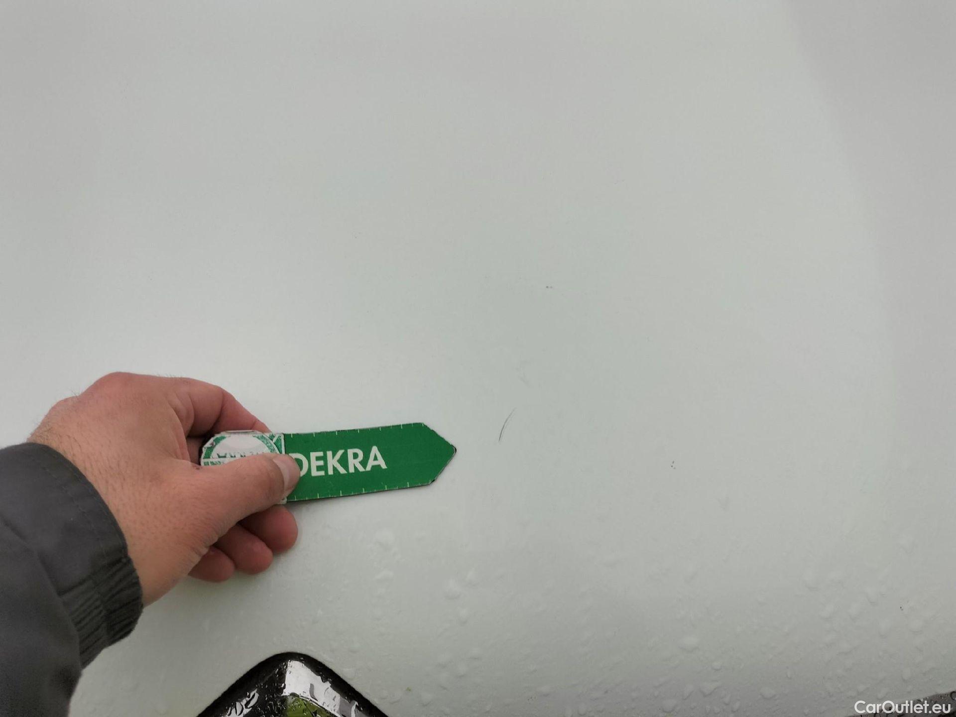  Citroen  C3 CITROEN  / 2016 / 5P / berlina con portón PureTech 60KW (82CV) FEEL (CX) #10