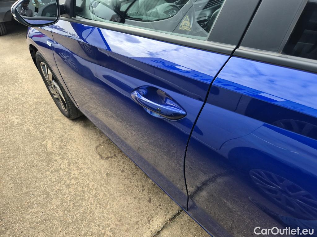  Hyundai  i20 HYUNDAI  / 2020 / 5P / berlina con portón 1.0 TGDI 74kW (100CV) 48V Tecno #34