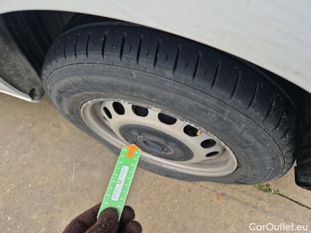  Opel  Vivaro OPEL  / 2019 / 4P / furgón 1.5 Diésel 74kW (100CV) M Std Express (CX) #12