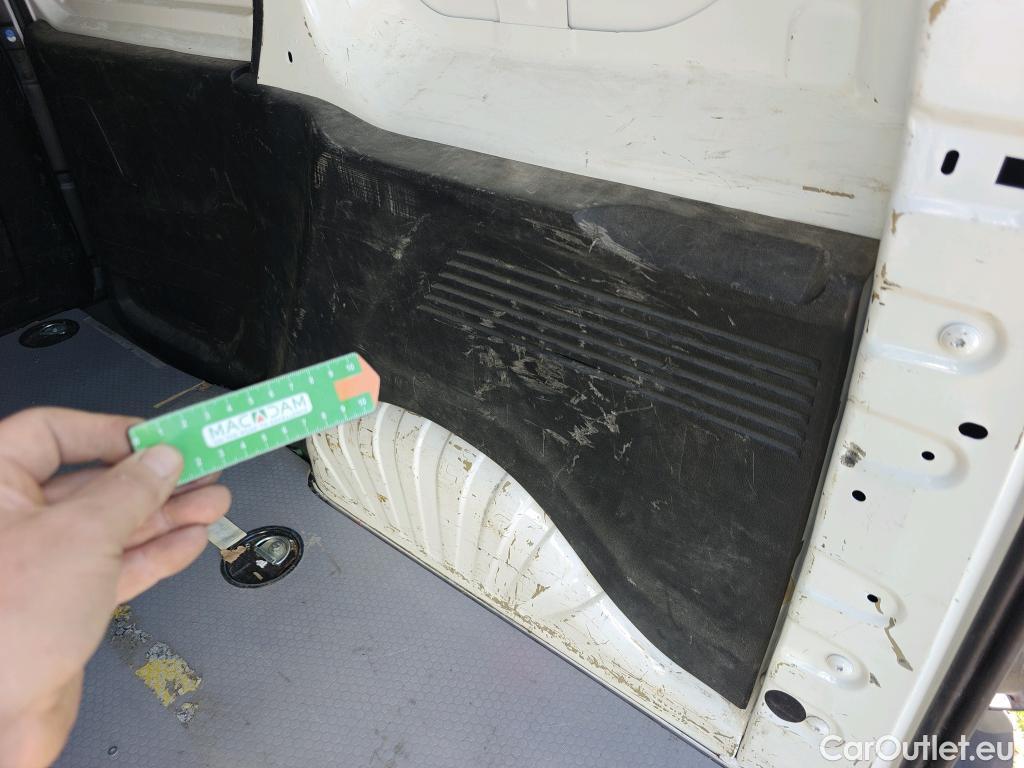  Opel  Combo OPEL  / 2018 / 3P / furgón derivado de turismo 1.6 TD S/S 74kW (100CV) Express L H1 650 #7