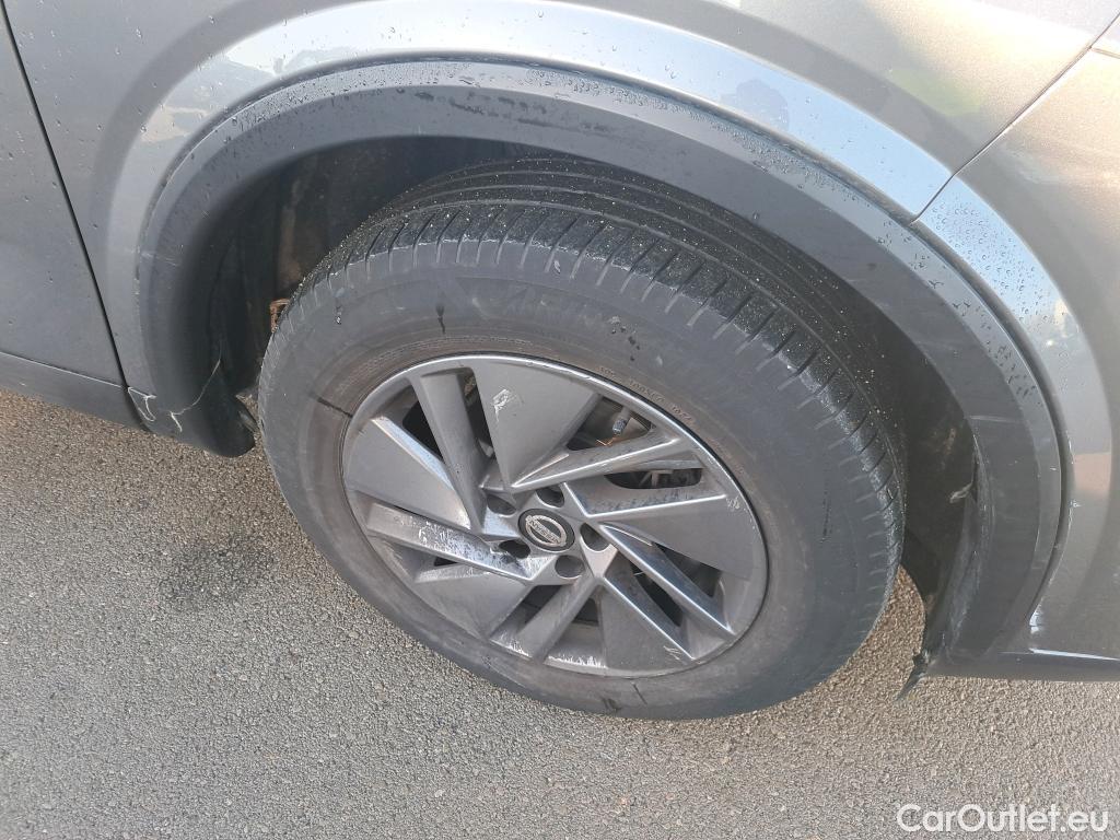  Nissan  Qashqai NISSAN  / 2021 / 5P / todoterreno DIG-T 116kW (158CV) mHEV Xtronic Acenta (AC) #16