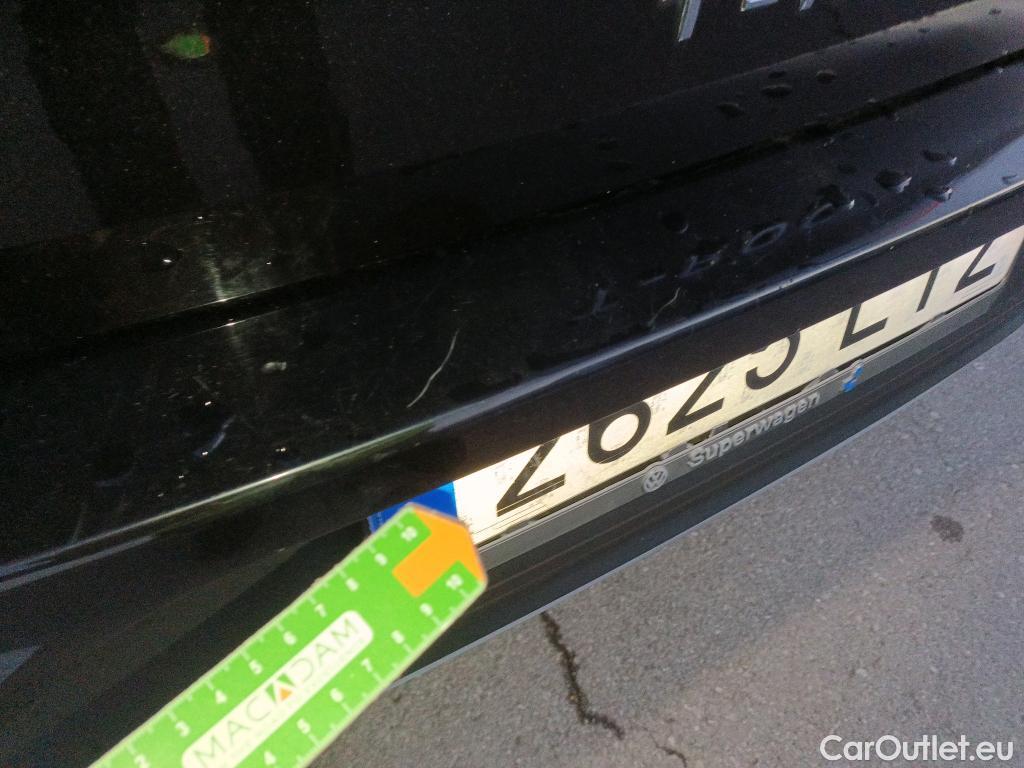  Volkswagen  T-ROC VOLKSWAGEN  / 2017 / 5P / todoterreno Advance 1.0 TSI 81kW (110CV) #26