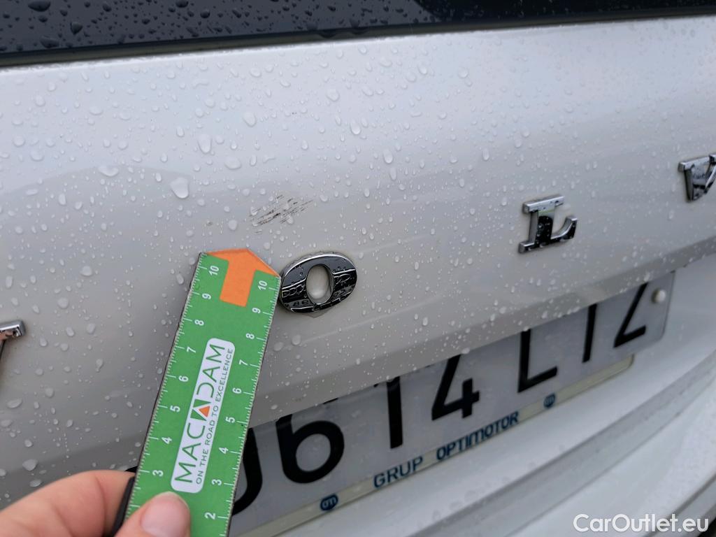  Volvo  XC60 VOLVO  / 2017 / 5P / todoterreno 2.0 B4 D AWD Momentum Pro Auto #13