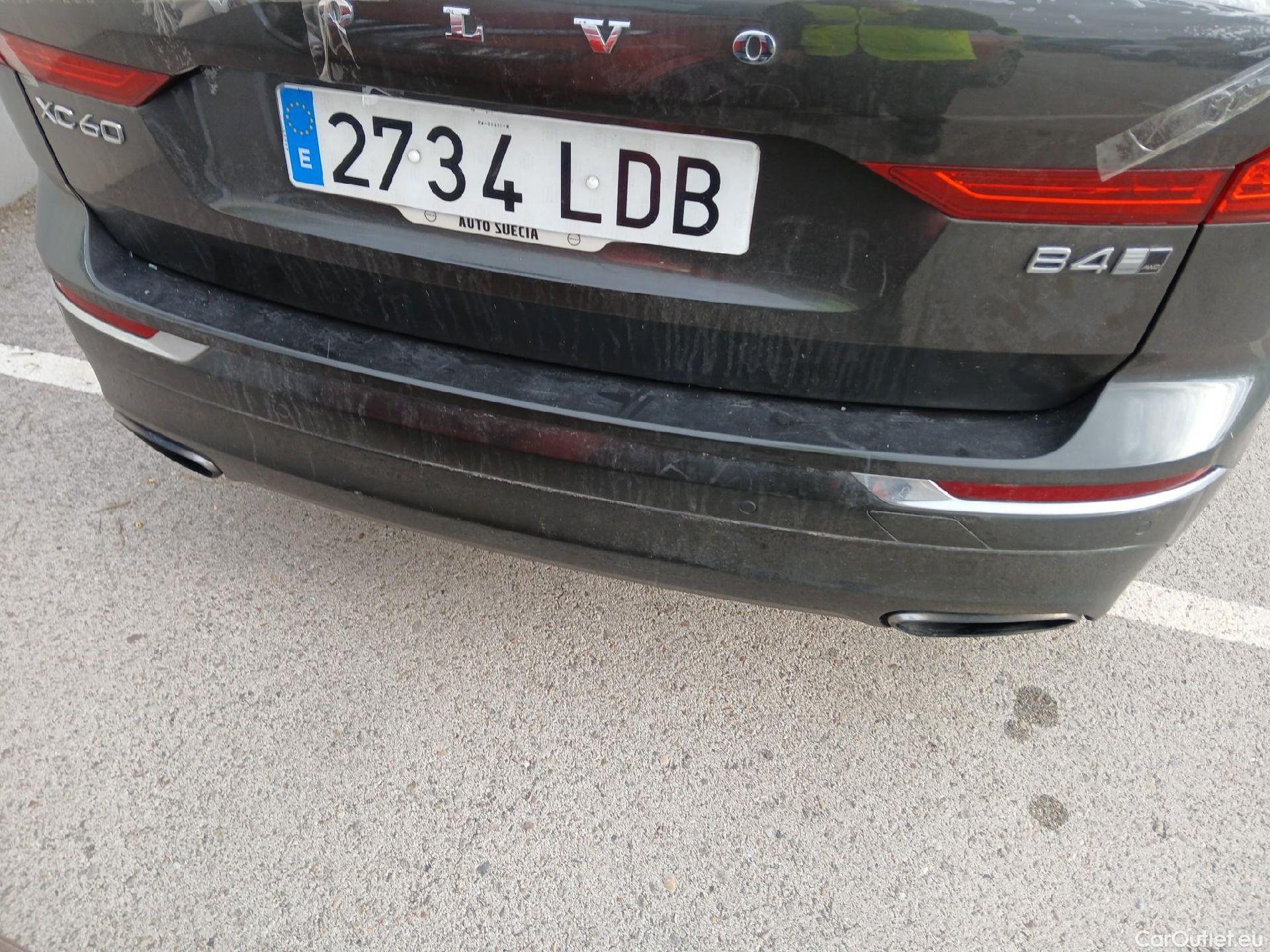  Volvo  XC60 VOLVO  / 2017 / 5P / todoterreno 2.0 B4 D4 AWD Inscription Auto #20