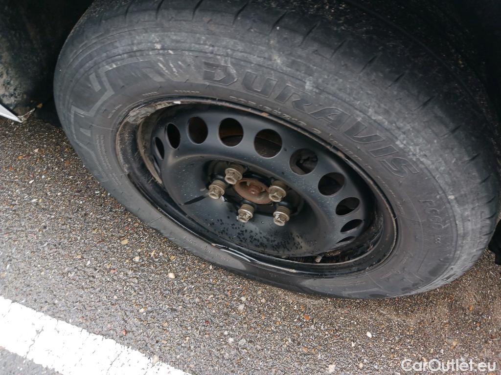  Land Rover  Discovery VOLKSWAGEN Transporter / 2020 / 4P / furgón Furgón Corto TN 2.0 TDI 110kW 4MO #42