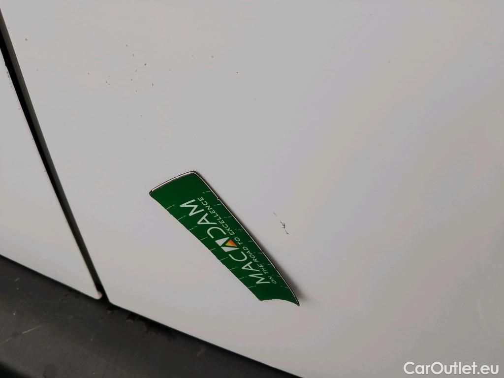  Citroen  Berlingo CITROEN  / 2018 / 5P / furgón derivado de turismo Doble Cab. Talla XL BlueHDi 100 CONTROL #10