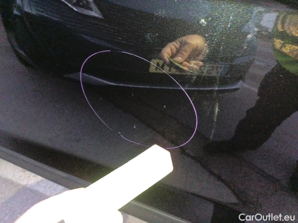  Volkswagen  T-ROC VOLKSWAGEN  / 2017 / 5P / todoterreno Advance 1.0 TSI 81kW (110CV) #9