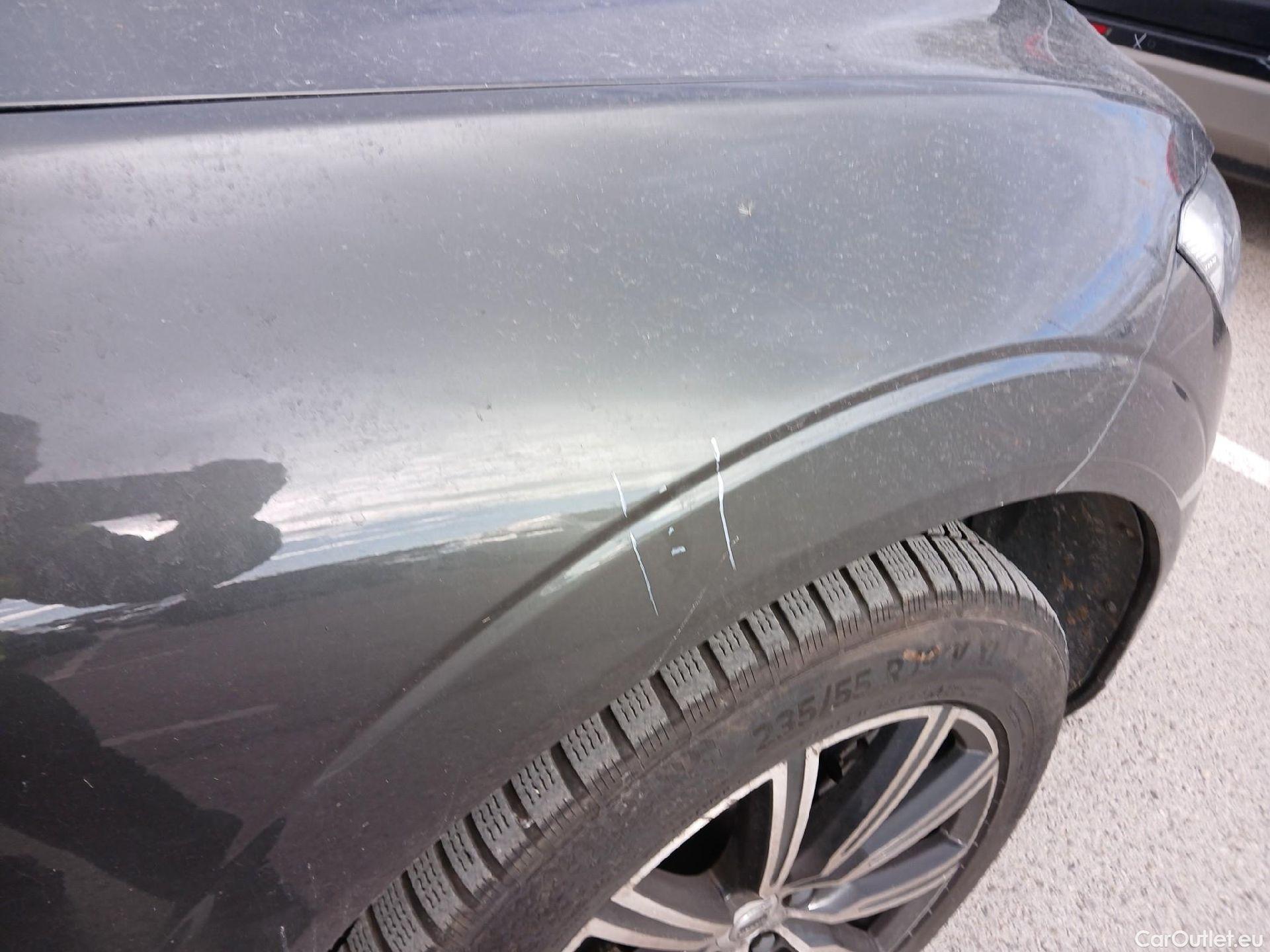  Volvo  XC60 VOLVO  / 2017 / 5P / todoterreno 2.0 B4 D4 AWD Inscription Auto #24