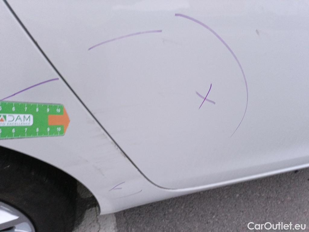  Peugeot  308 PEUGEOT  / 2017 / 5P / familiar SW Active Pack BlueHDi 130 S&S #5