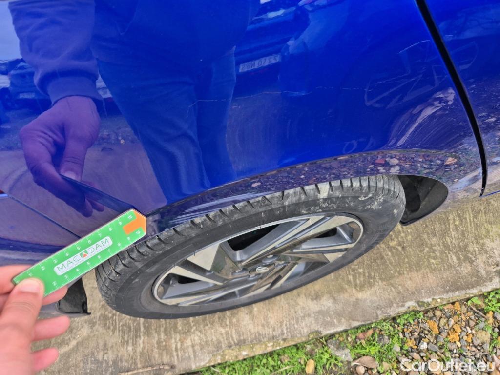  Hyundai  i20 HYUNDAI  / 2020 / 5P / berlina con portón 1.0 TGDI 74kW (100CV) 48V Tecno #4