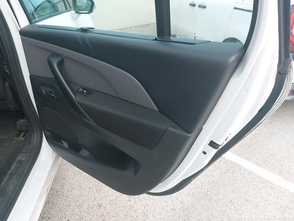  Citroen  C4 Grand Picasso CITROEN Grand C4 Spacetourer / 2016 / 5P / monovolumen BlueHDi 96KW (130CV) S&S Live #20