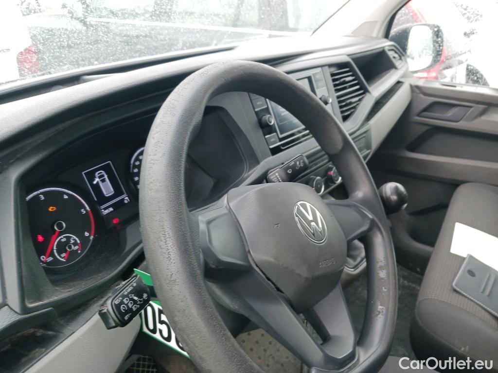  Land Rover  Discovery VOLKSWAGEN Transporter / 2020 / 4P / furgón Furgón Corto TN 2.0 TDI 110kW 4MO #34